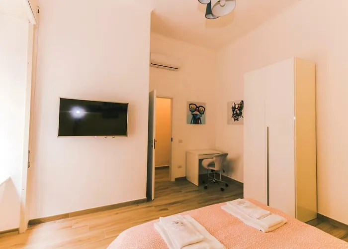 Lägenhet St. Teresa Museum Neapel